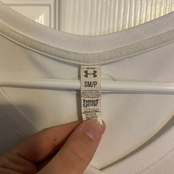 Short Sleeve Under Armor Top - Picture 2 of 2